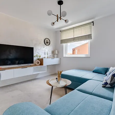 Salt Bloom דירה נין