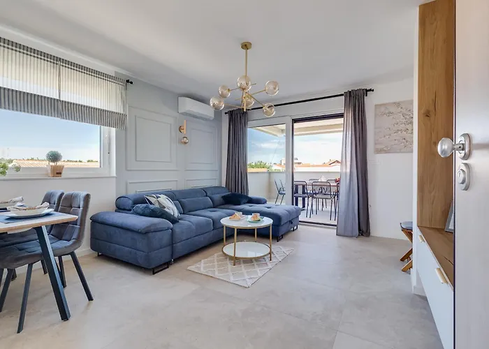 Salt Bloom Апартаменты