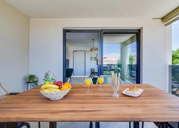 Salt Bloom Апартаменты