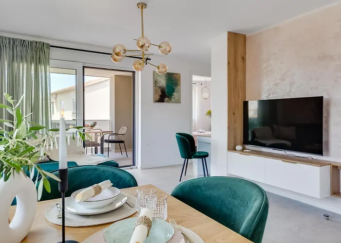 Апартаменты Salt Bloom *